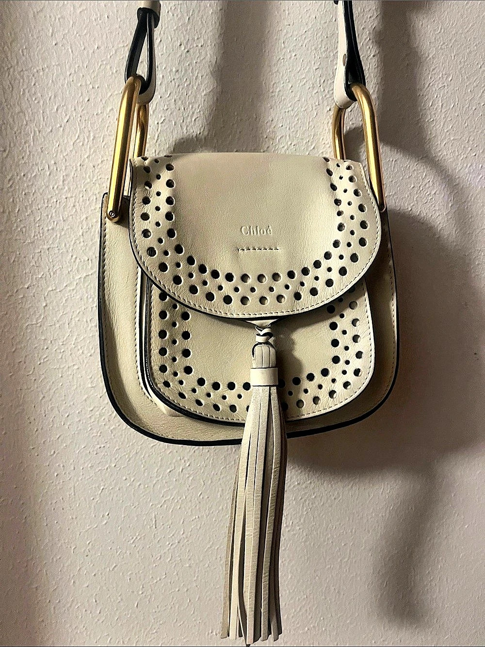 Chloé Small Hudson Perforated Leather Shoulder Bag Crossbody Bag - Beige